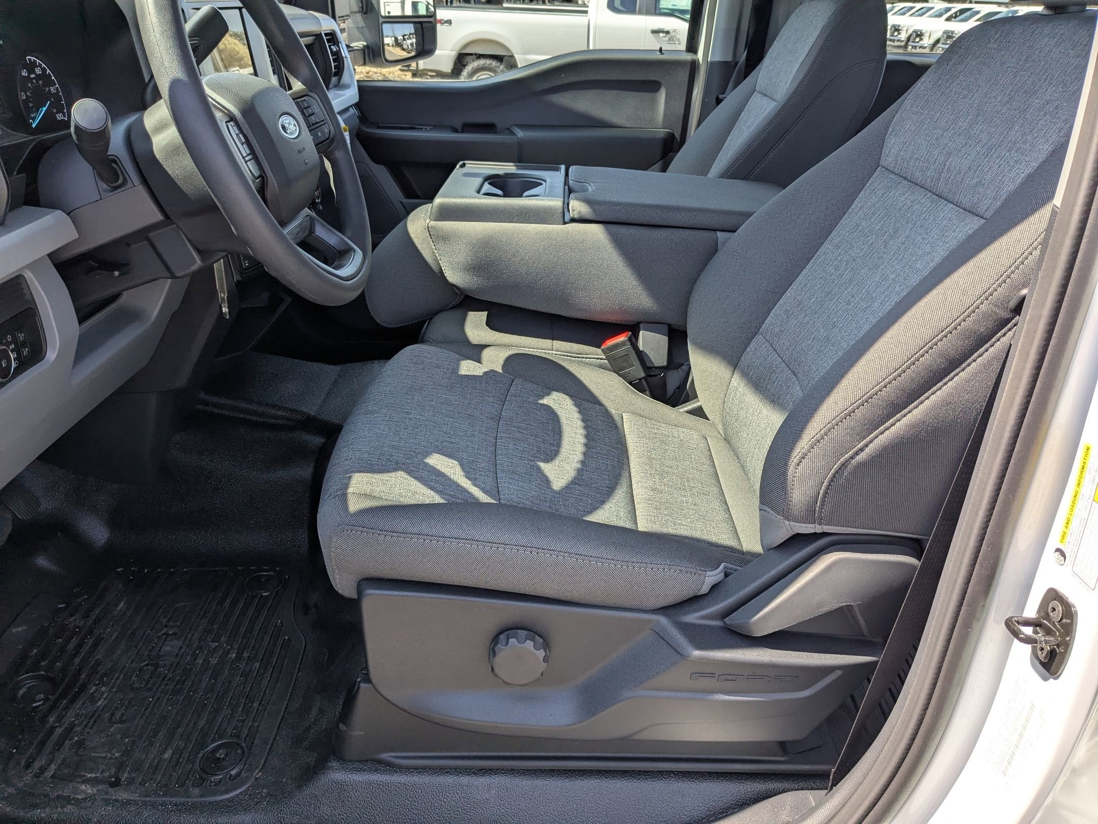 2026 Ford Super Duty F-350 SRW XL