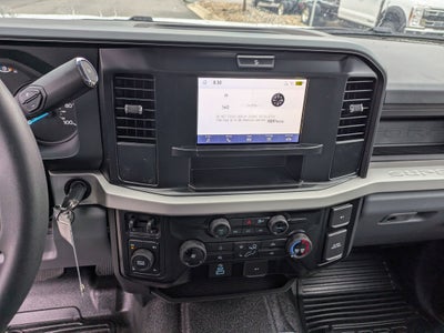 2026 Ford Super Duty F-350 SRW XL