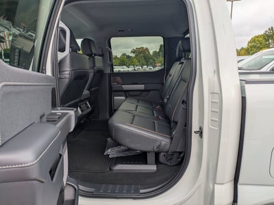 2026 Ford Super Duty F-350 SRW LARIAT