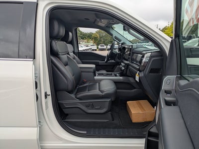 2026 Ford Super Duty F-350 SRW LARIAT