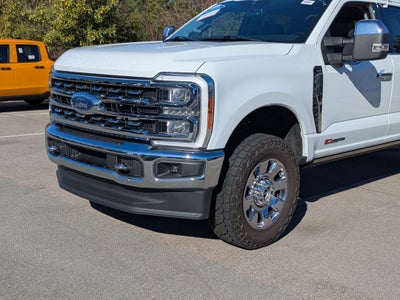 2023 Ford Super Duty F-350 SRW LARIAT