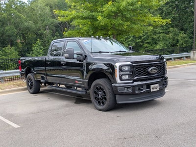 2025 Ford Super Duty F-350 SRW LARIAT