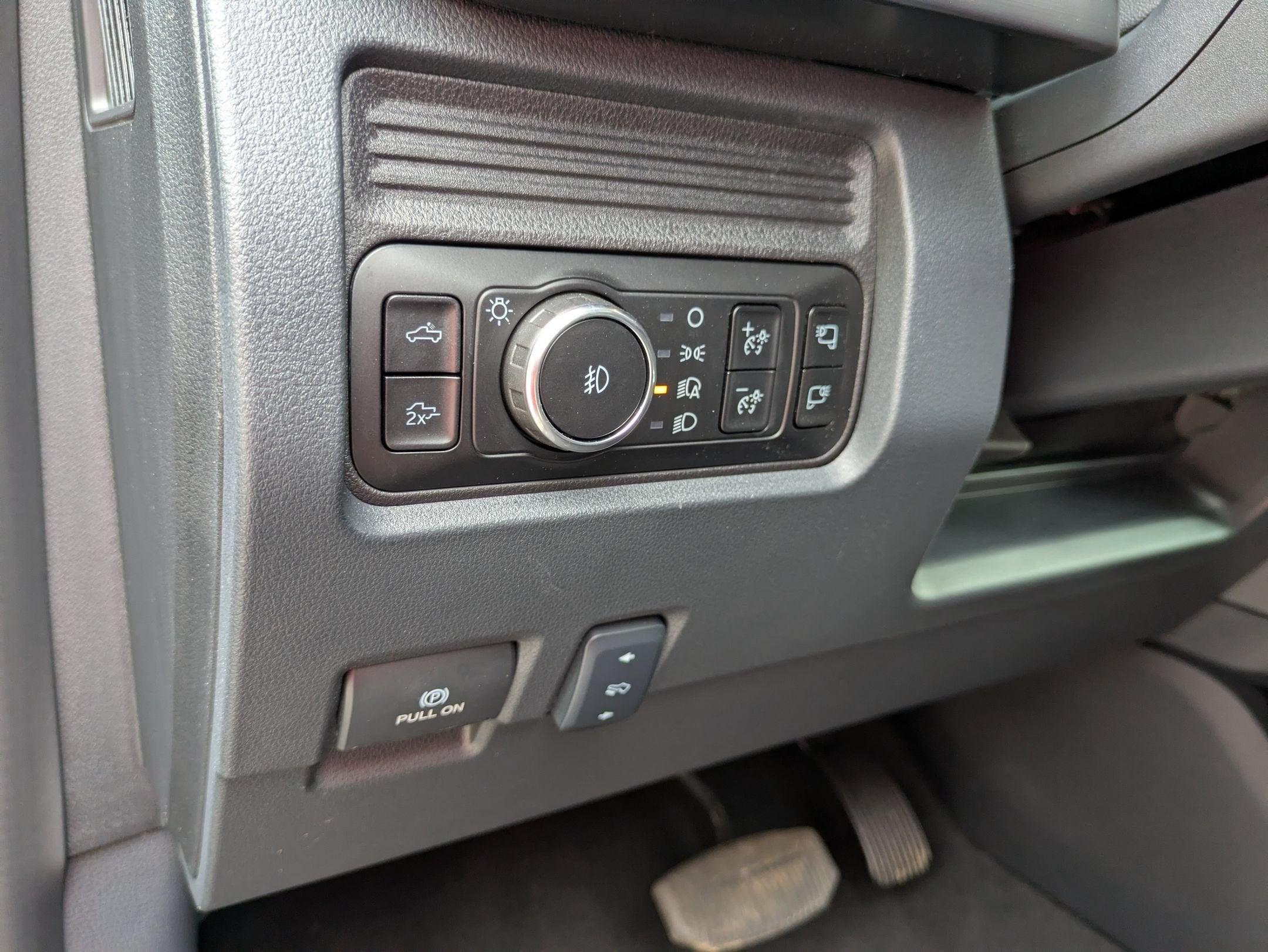 2025 Ford Super Duty F-350 SRW LARIAT