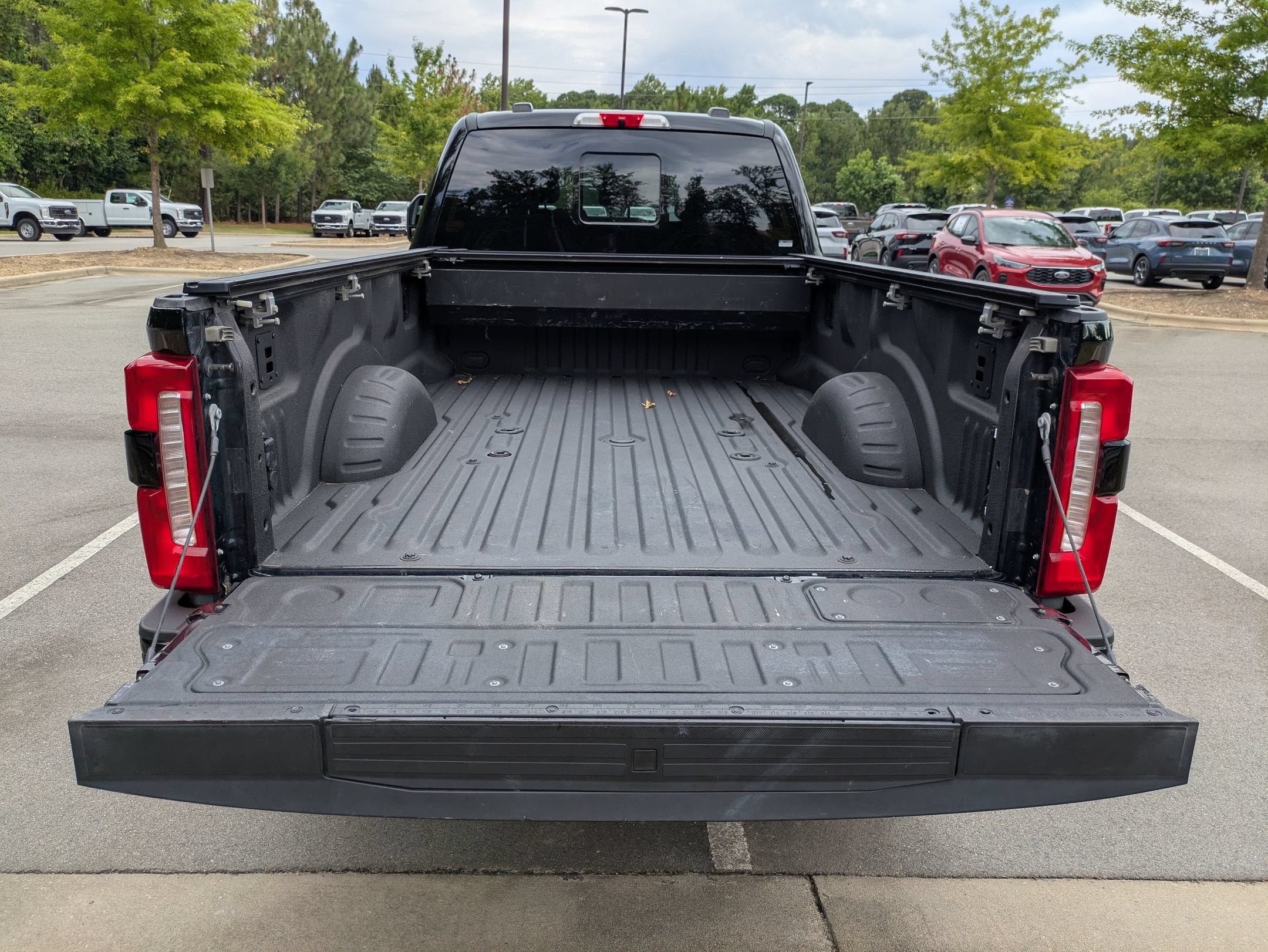 2025 Ford Super Duty F-350 SRW LARIAT
