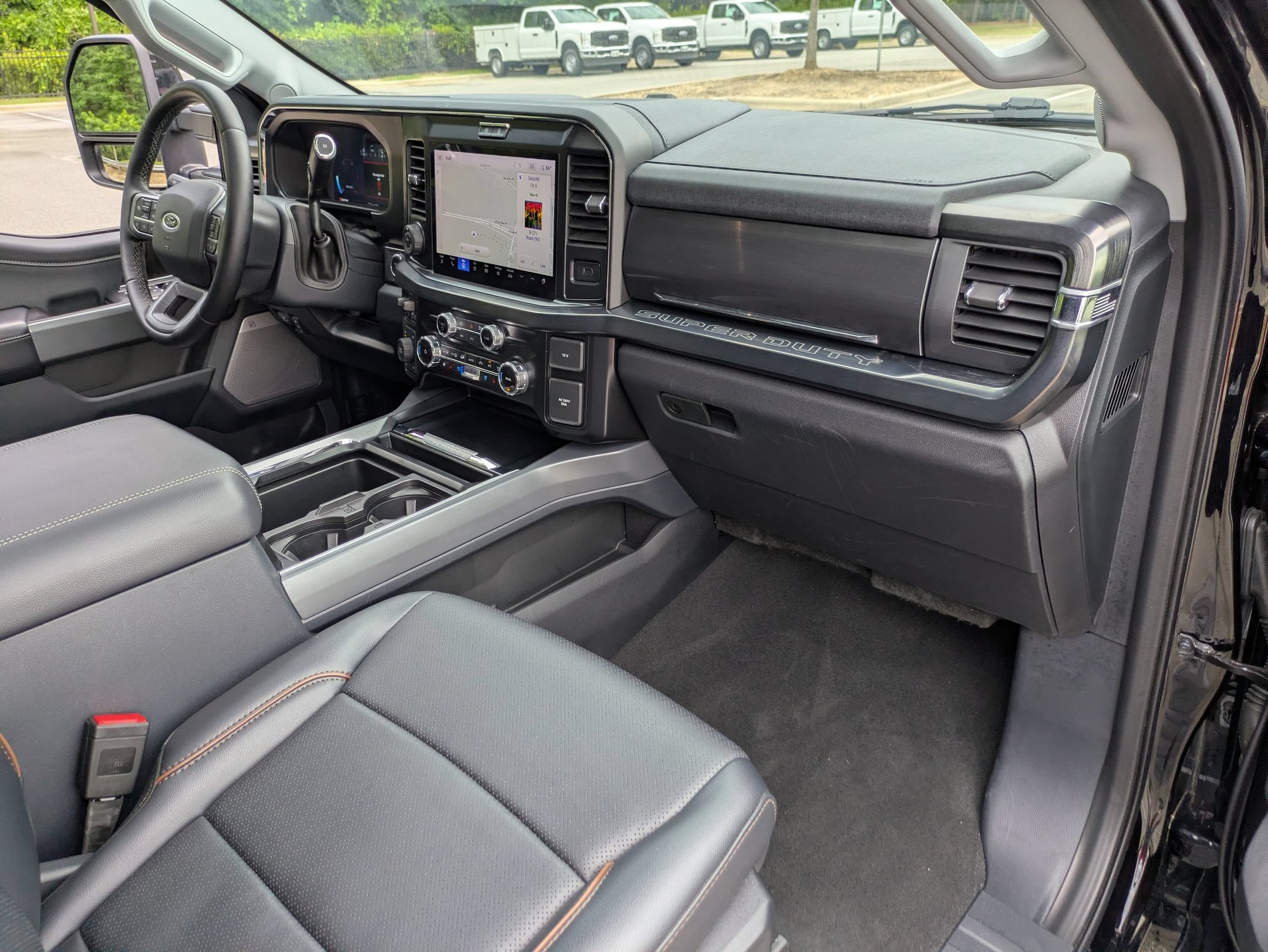 2025 Ford Super Duty F-350 SRW LARIAT