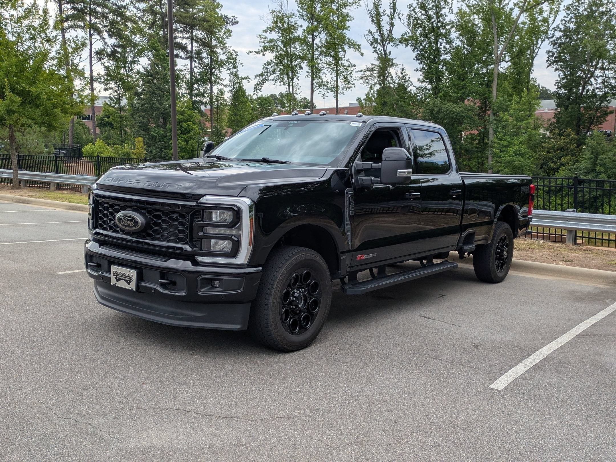 2025 Ford Super Duty F-350 SRW LARIAT
