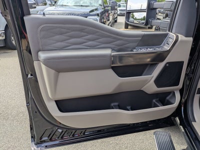 2026 Ford Super Duty F-350 SRW Platinum