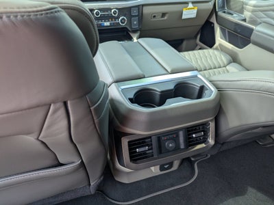 2026 Ford Super Duty F-350 SRW Platinum