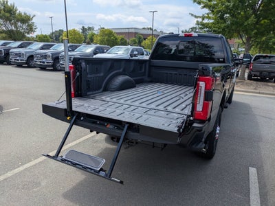 2026 Ford Super Duty F-350 SRW Platinum