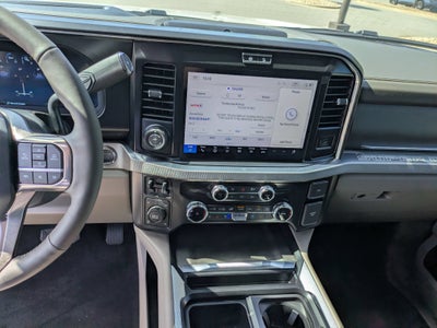 2026 Ford Super Duty F-350 SRW Platinum