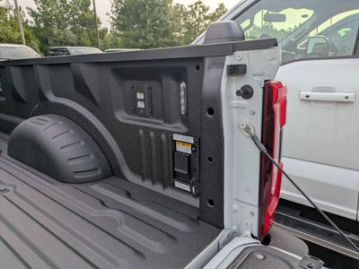 2026 Ford Super Duty F-350 SRW Platinum