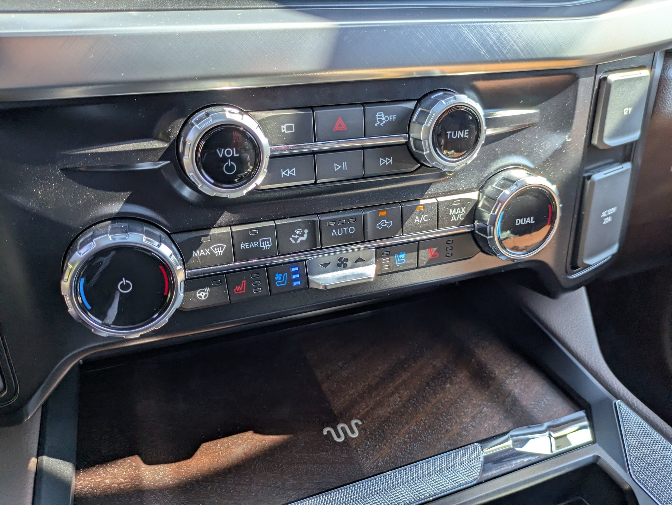 2025 Ford Super Duty F-350 SRW King Ranch
