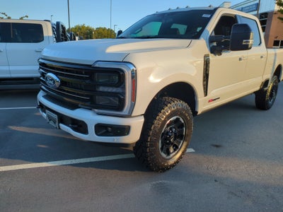 2027 Ford Super Duty F-350 SRW Platinum