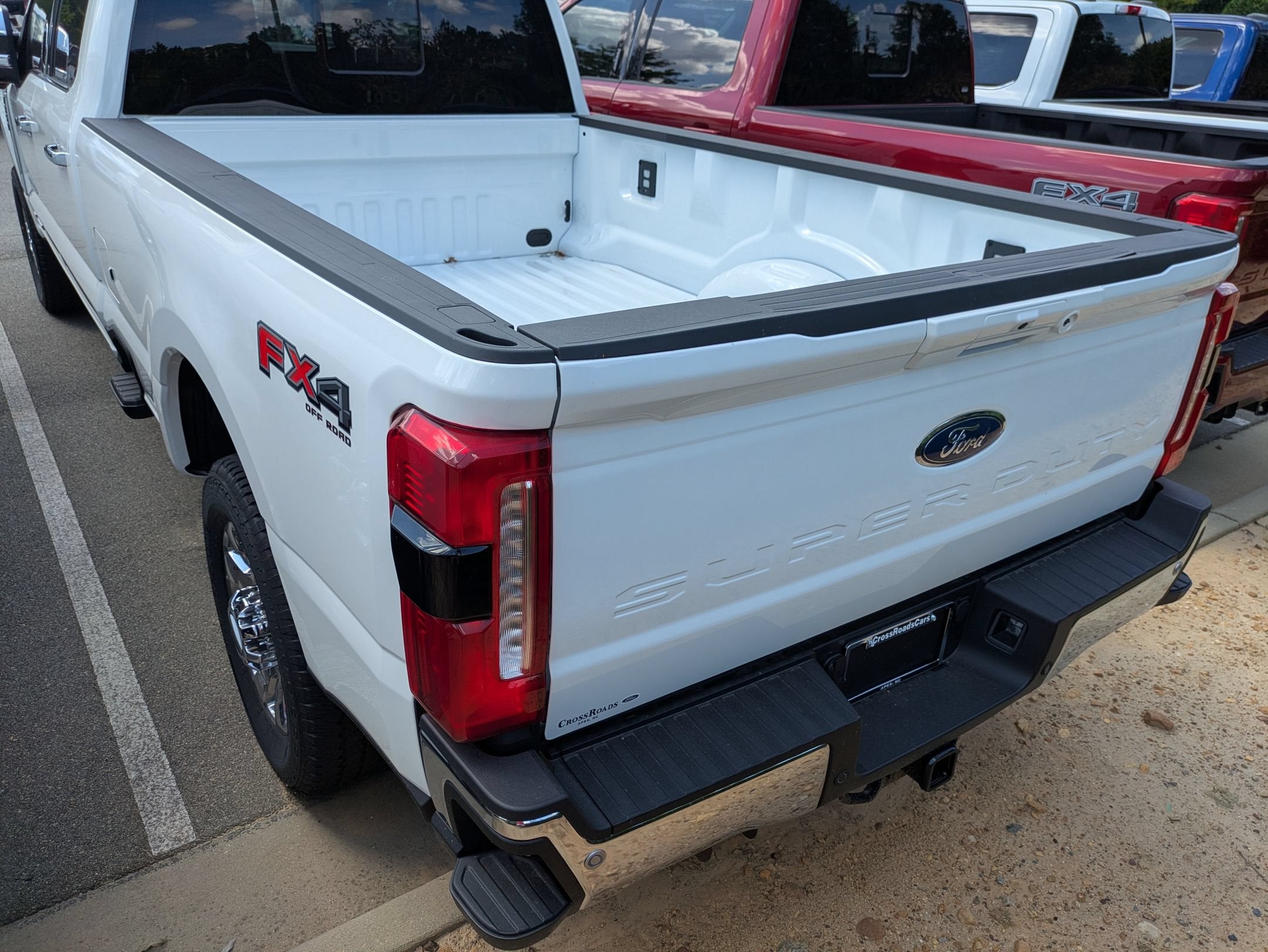 2026 Ford Super Duty F-350 SRW LARIAT