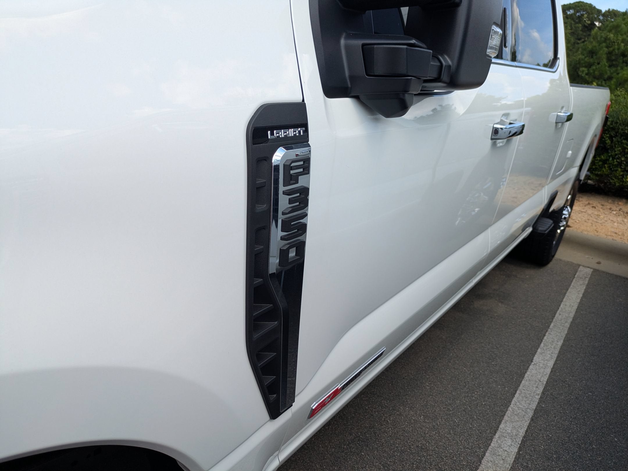 2026 Ford Super Duty F-350 SRW LARIAT