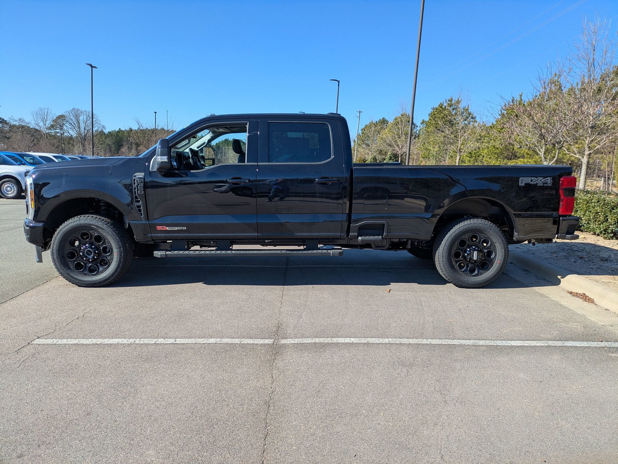 2026 Ford Super Duty F-350 SRW LARIAT