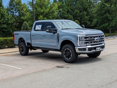 2025 Ford Super Duty F-350 SRW LARIAT