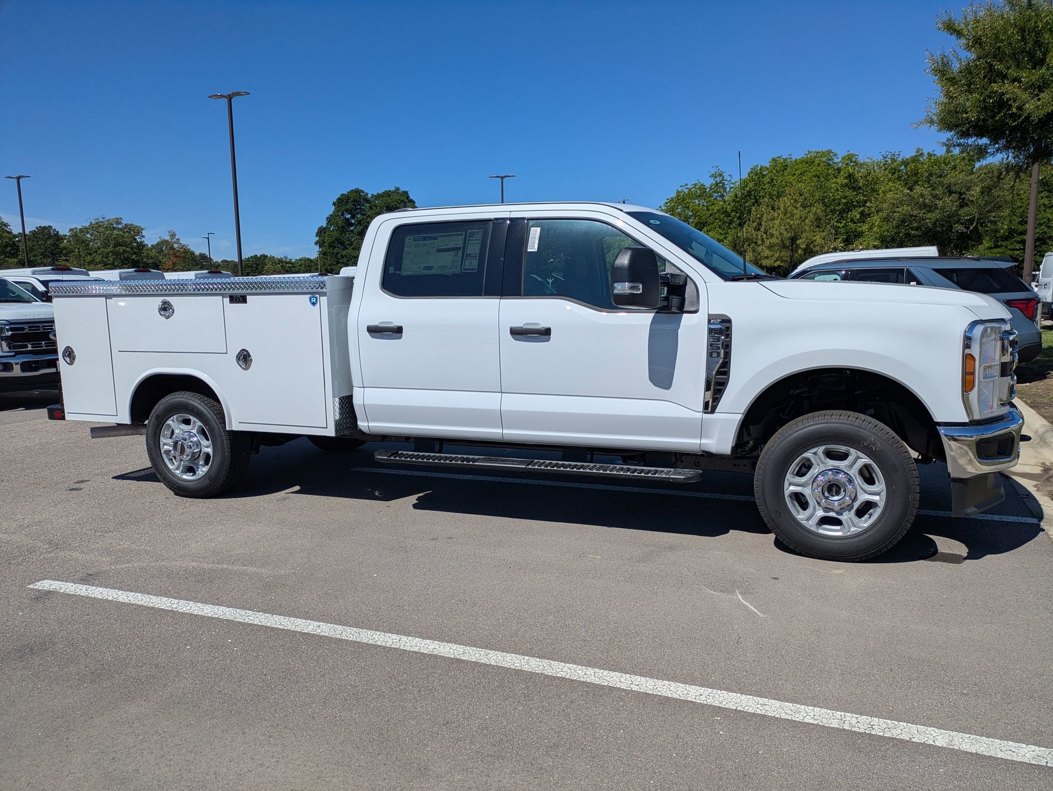 2026 Ford Super Duty F-350 SRW XLT
