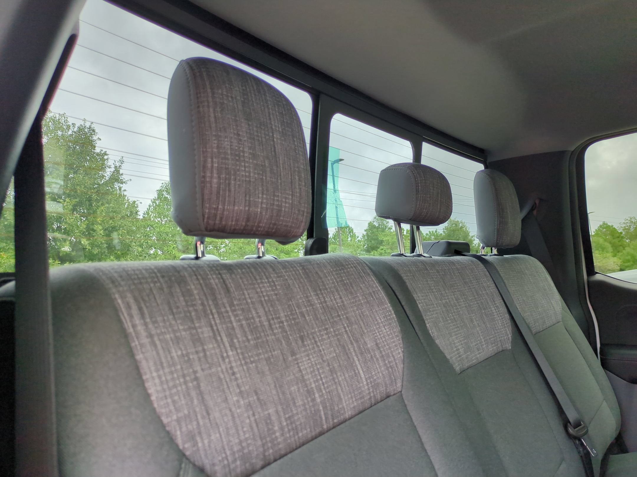 2027 Ford Super Duty F-350 SRW XLT