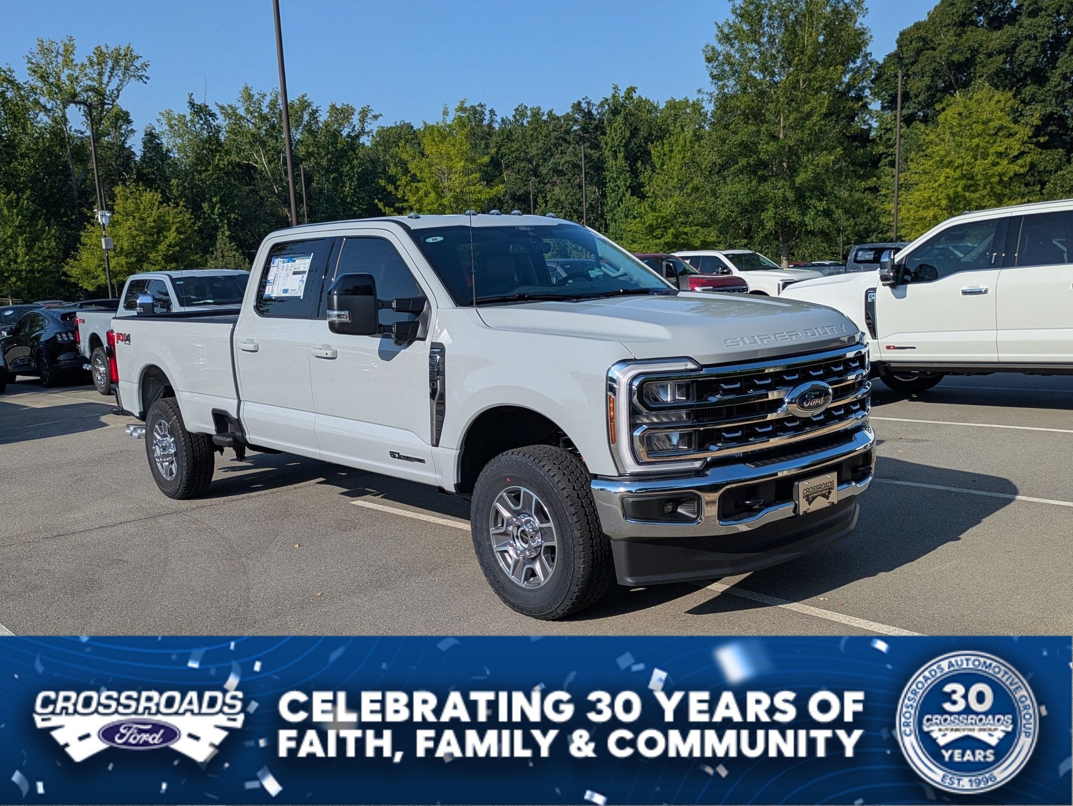 2026 Ford Super Duty F-350 SRW LARIAT