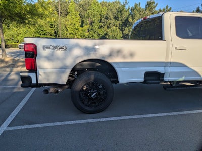 2026 Ford Super Duty F-350 SRW LARIAT