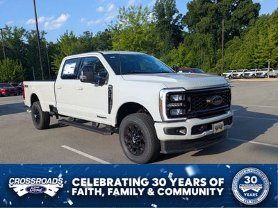 2026 Ford Super Duty F-350 SRW LARIAT