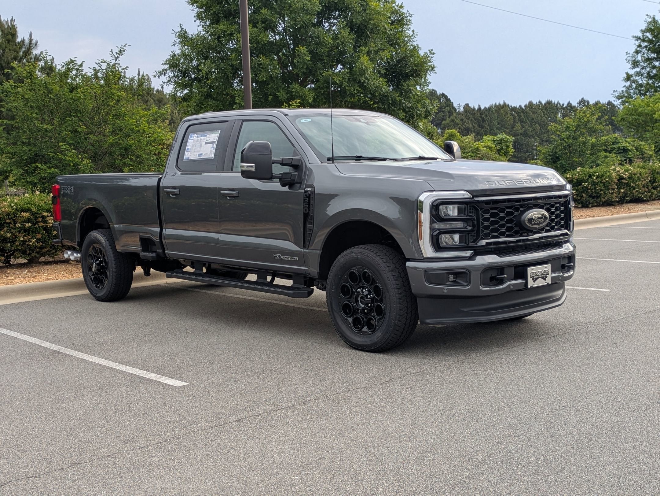 2026 Ford Super Duty F-350 SRW LARIAT