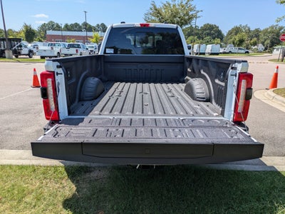 2026 Ford Super Duty F-350 DRW LARIAT