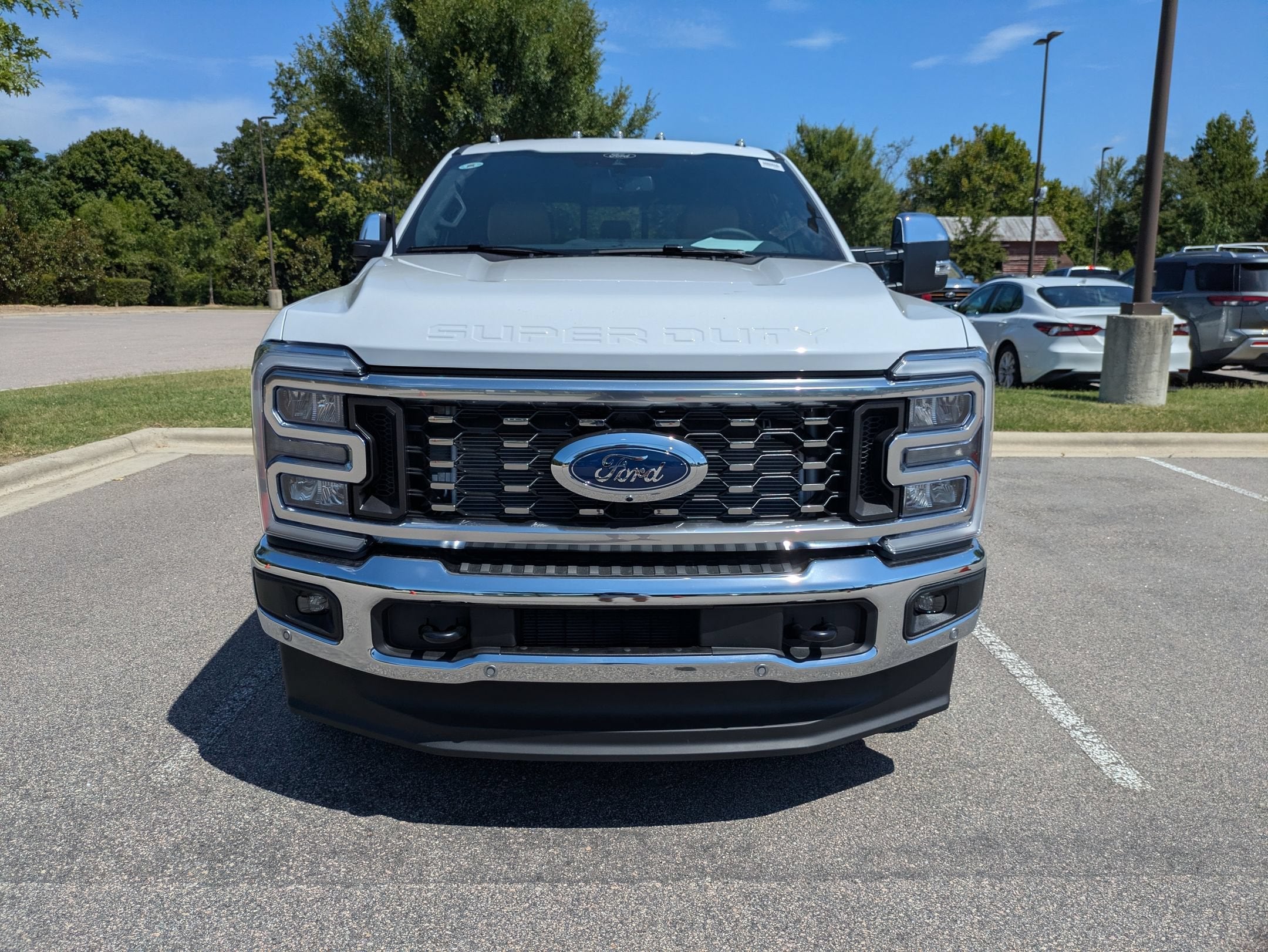 2026 Ford Super Duty F-350 DRW LARIAT