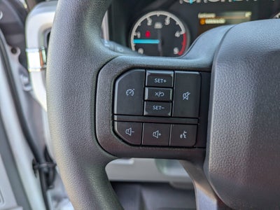 2027 Ford Super Duty F-350 DRW XL
