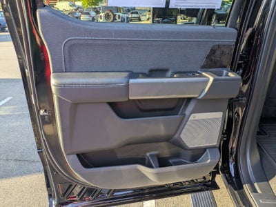 2026 Ford Super Duty F-350 DRW LARIAT