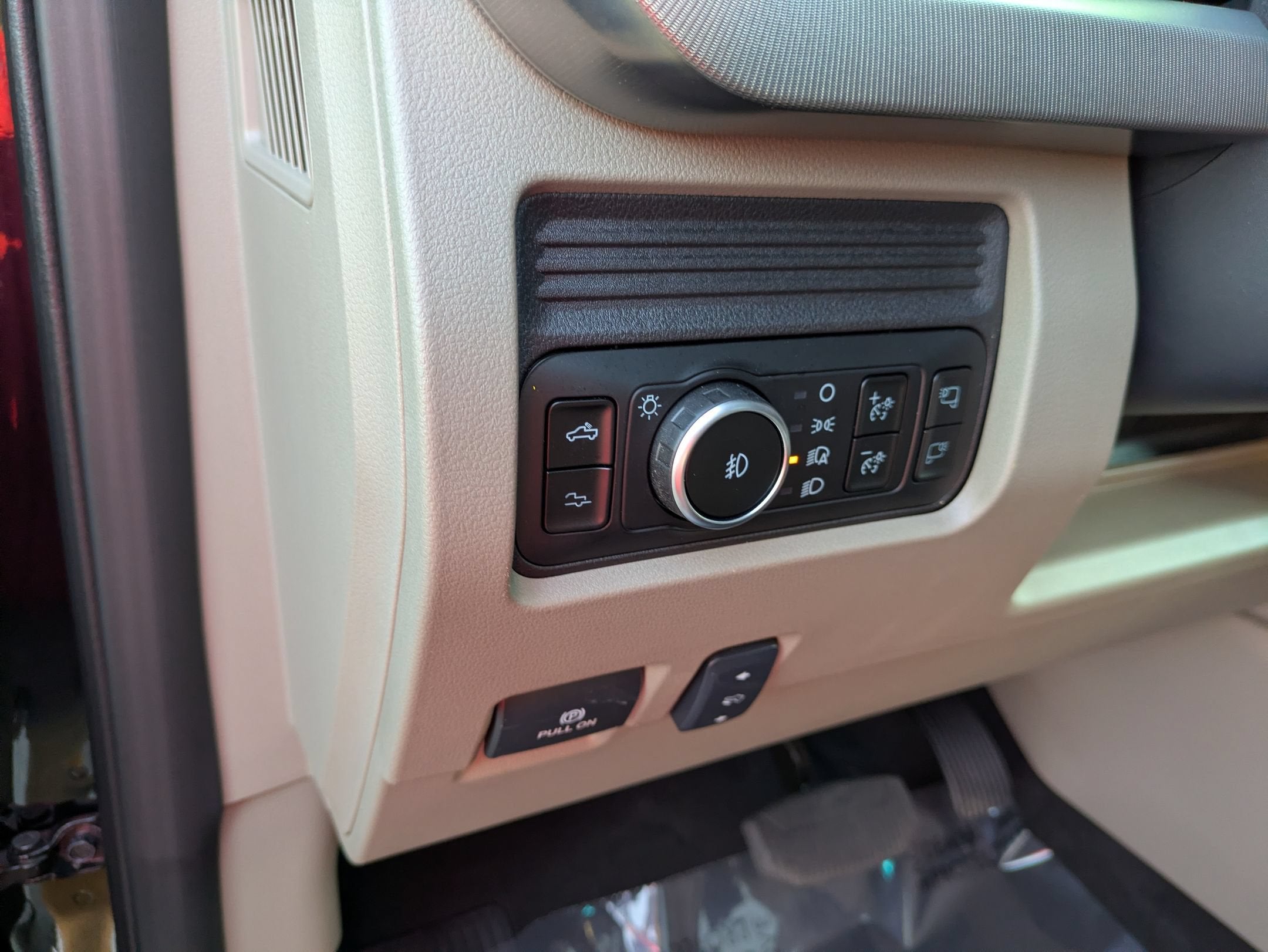 2025 Ford Super Duty F-450 DRW Platinum
