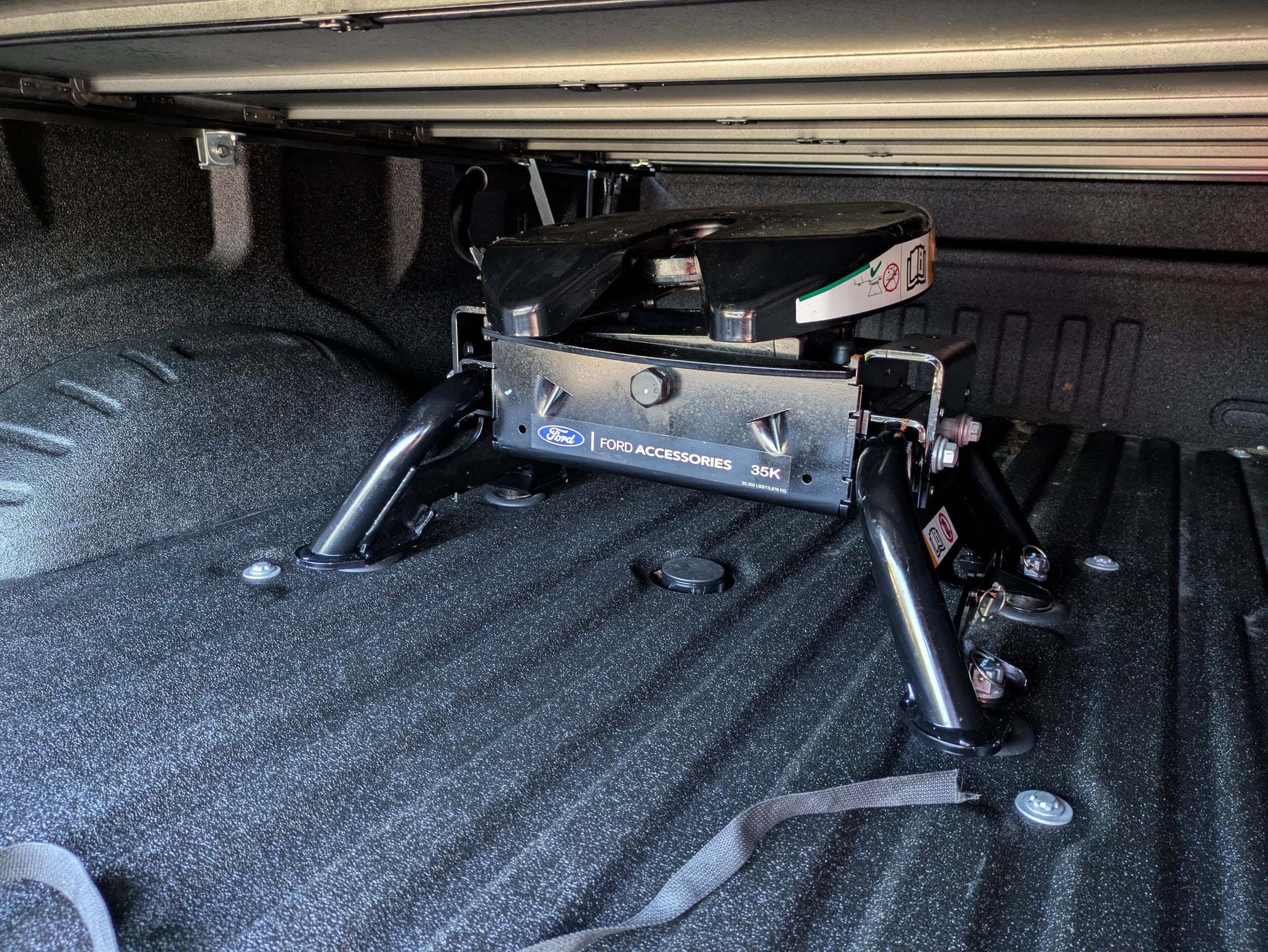 2025 Ford Super Duty F-450 DRW Platinum