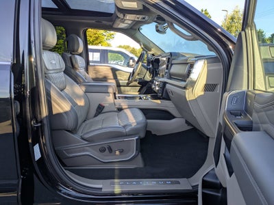 2025 Ford Super Duty F-450 DRW Platinum