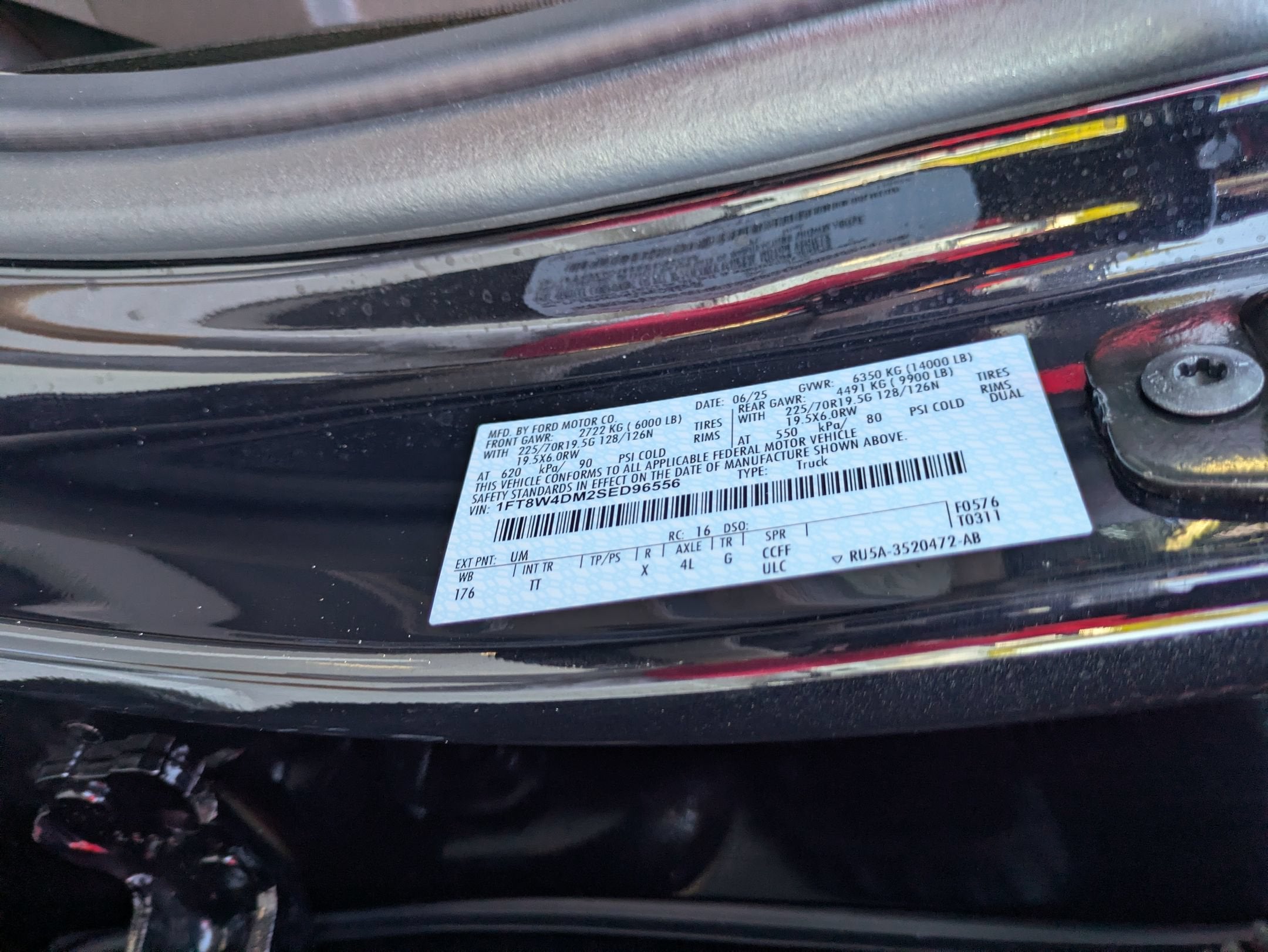 2025 Ford Super Duty F-450 DRW Platinum
