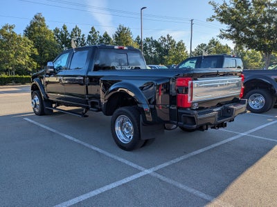 2025 Ford Super Duty F-450 DRW Platinum
