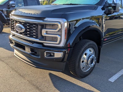 2025 Ford Super Duty F-450 DRW Platinum