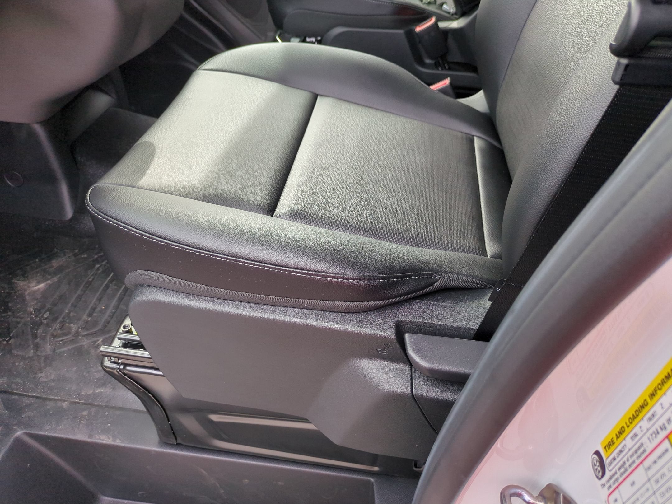 2027 Ford Transit Cargo Van Base