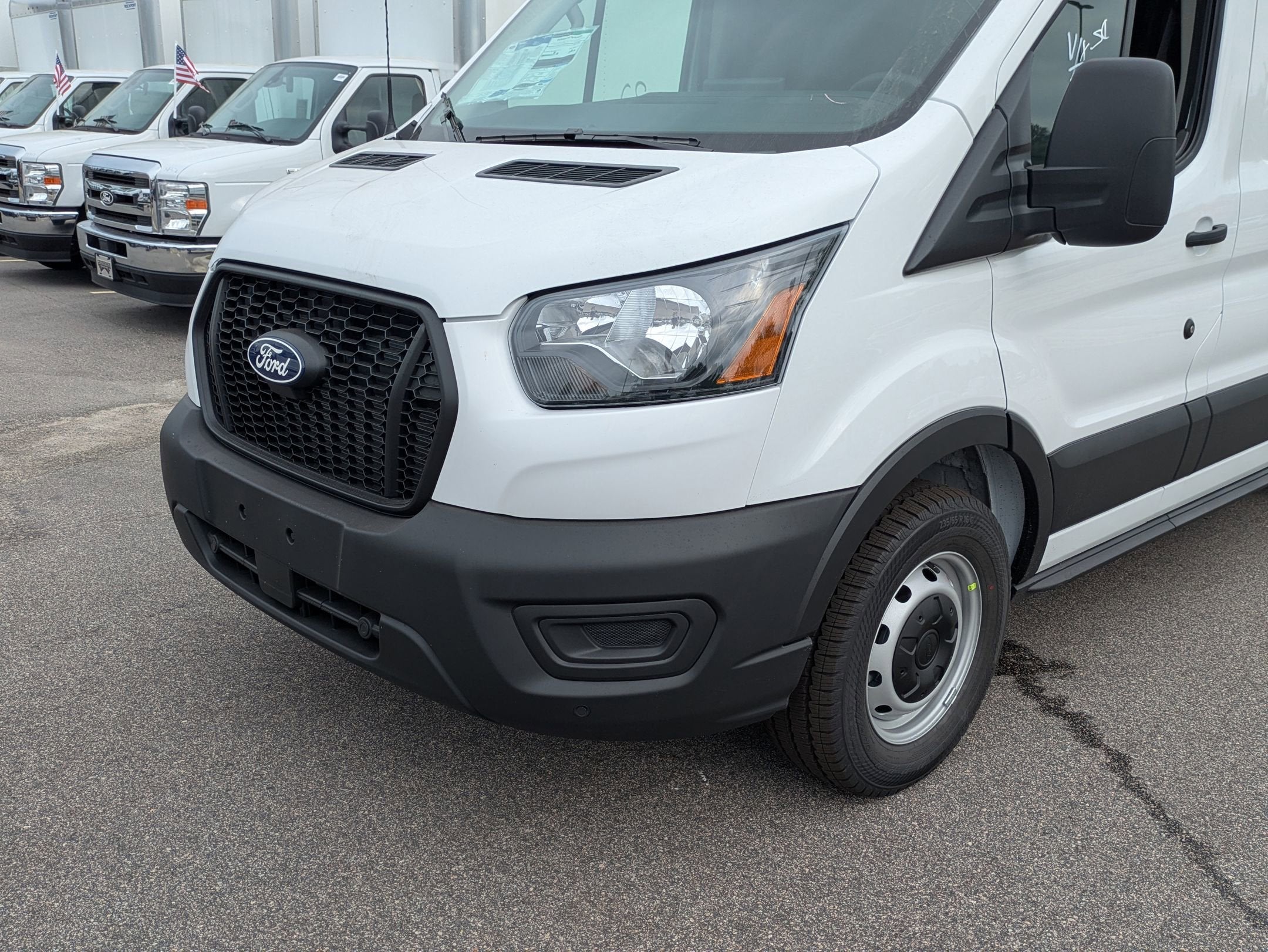 2026 Ford Transit Cargo Van Base
