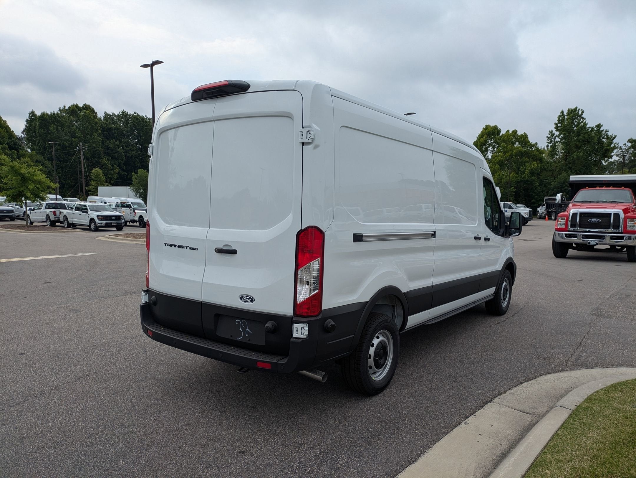 2026 Ford Transit Cargo Van Base