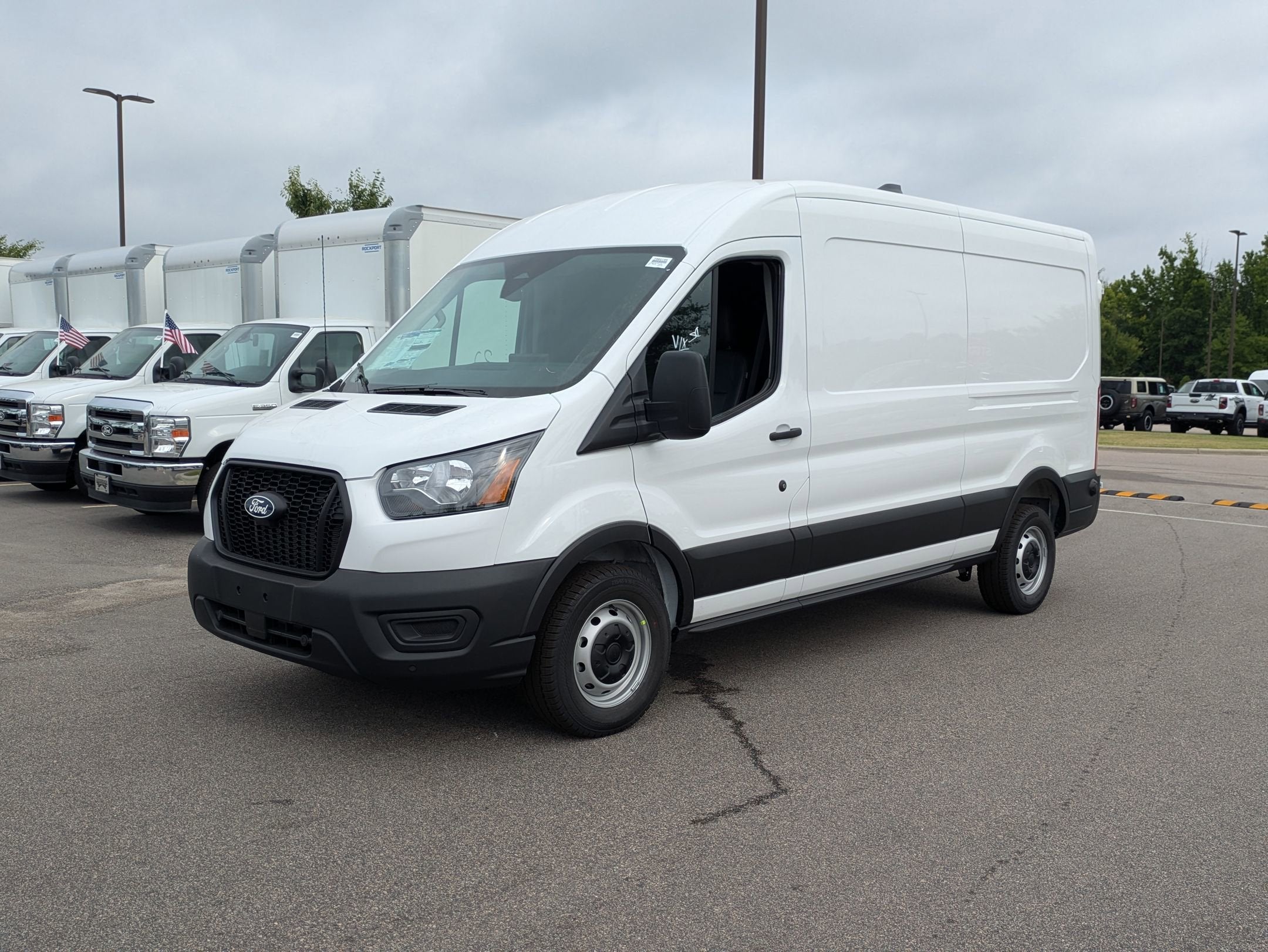 2026 Ford Transit Cargo Van Base