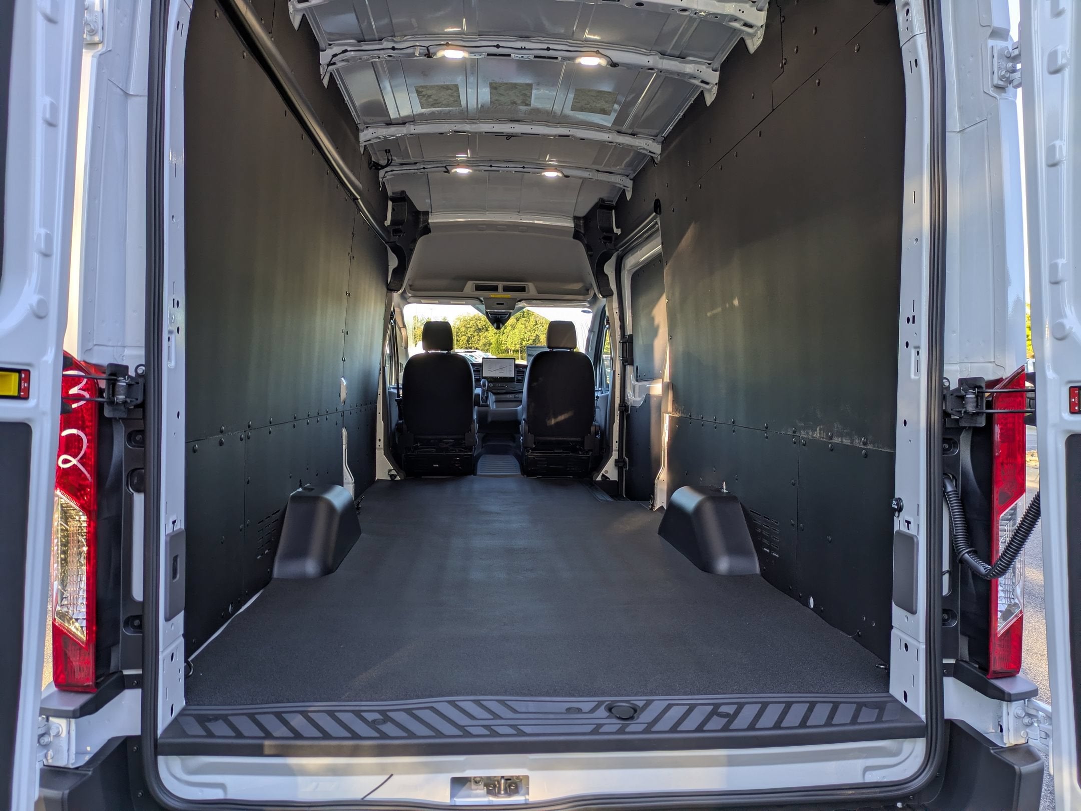 2027 Ford Transit Cargo Van Base