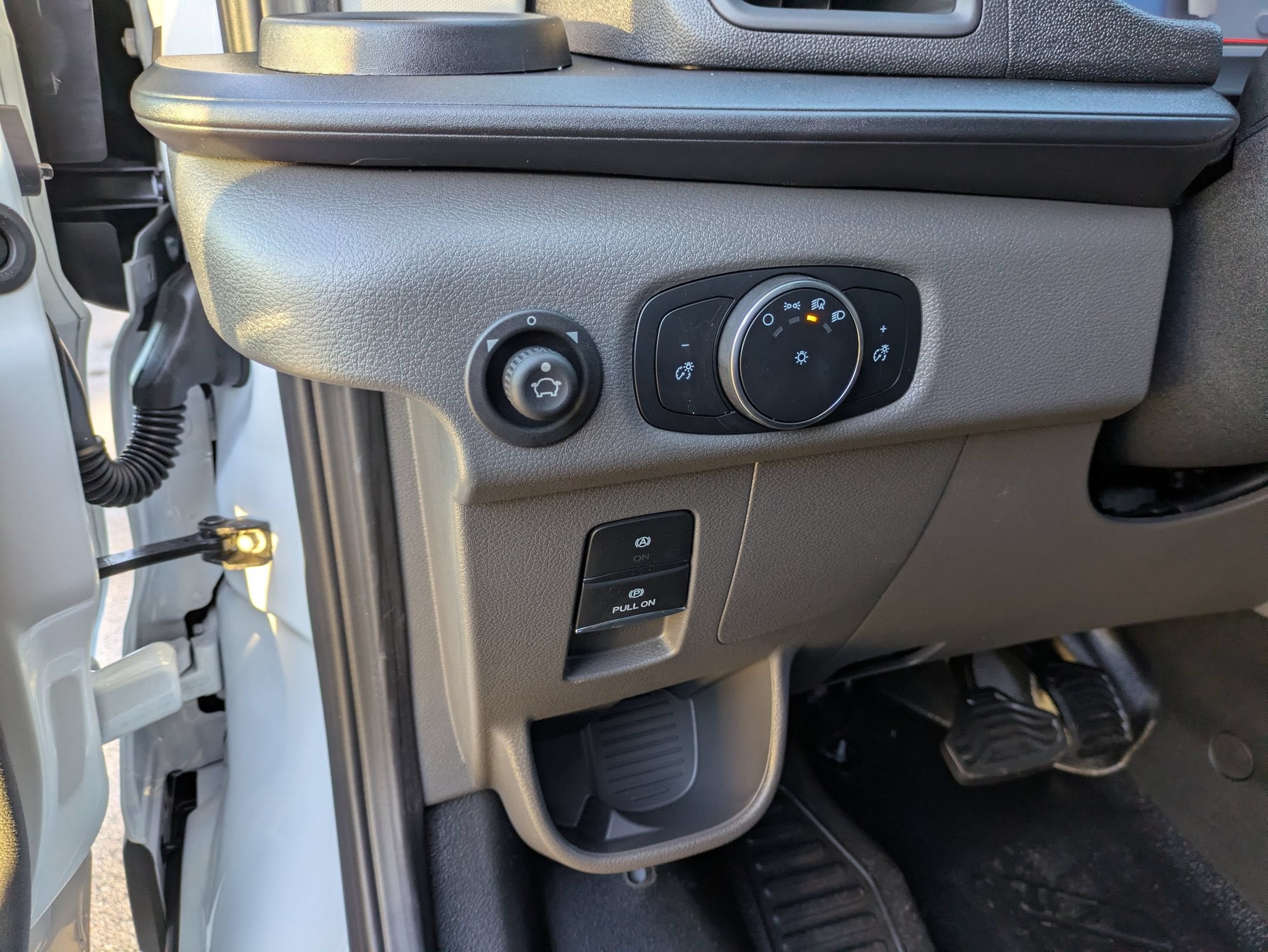 2027 Ford Transit Cargo Van Base