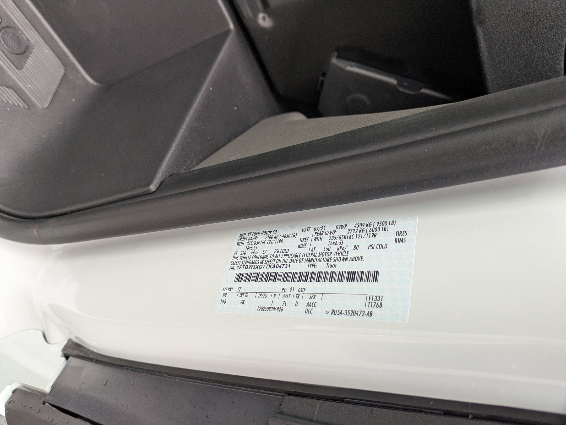 2026 Ford Transit Cargo Van Base