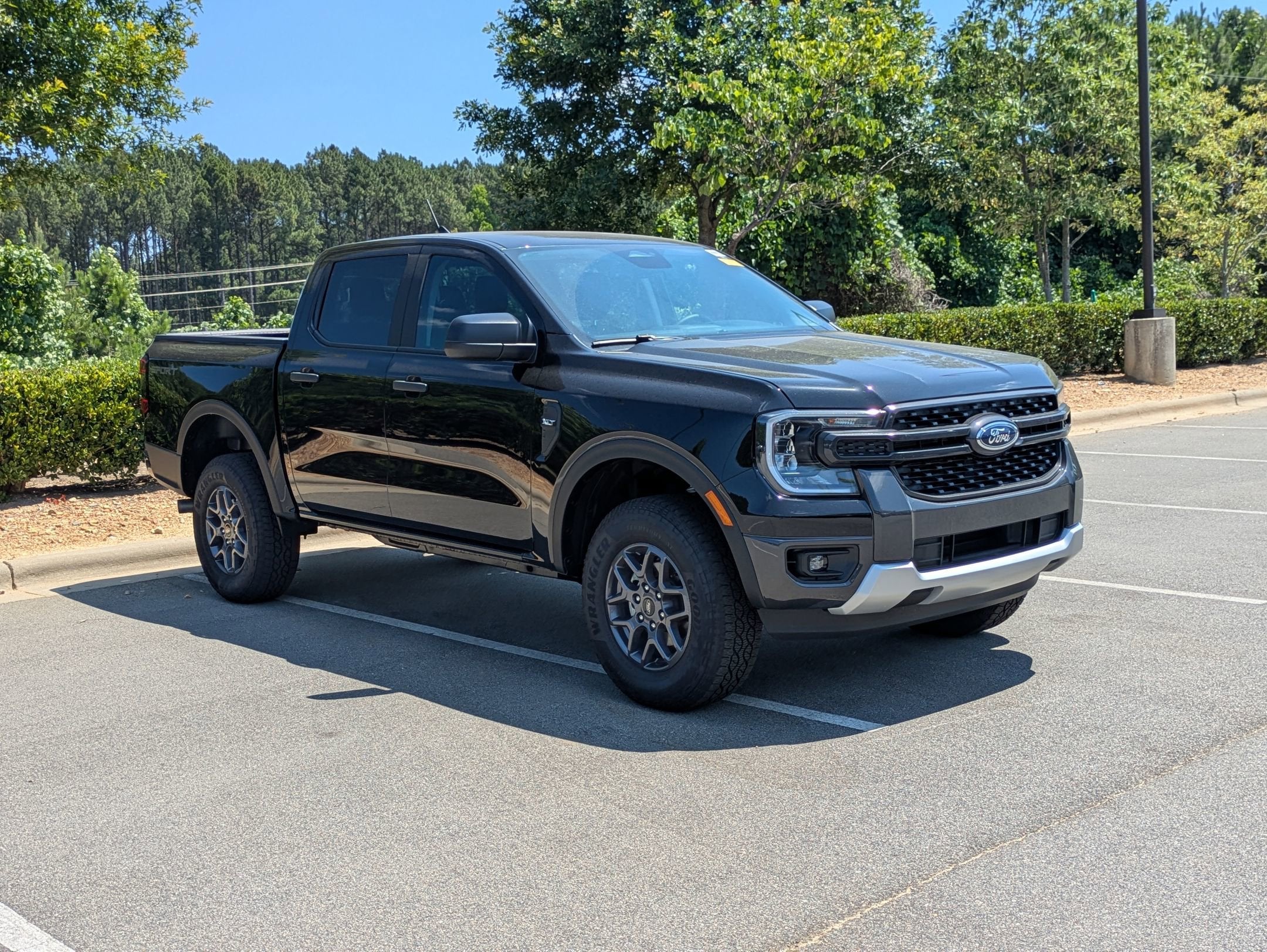 2025 Ford Ranger XLT - Crossroads Courtesy Demo