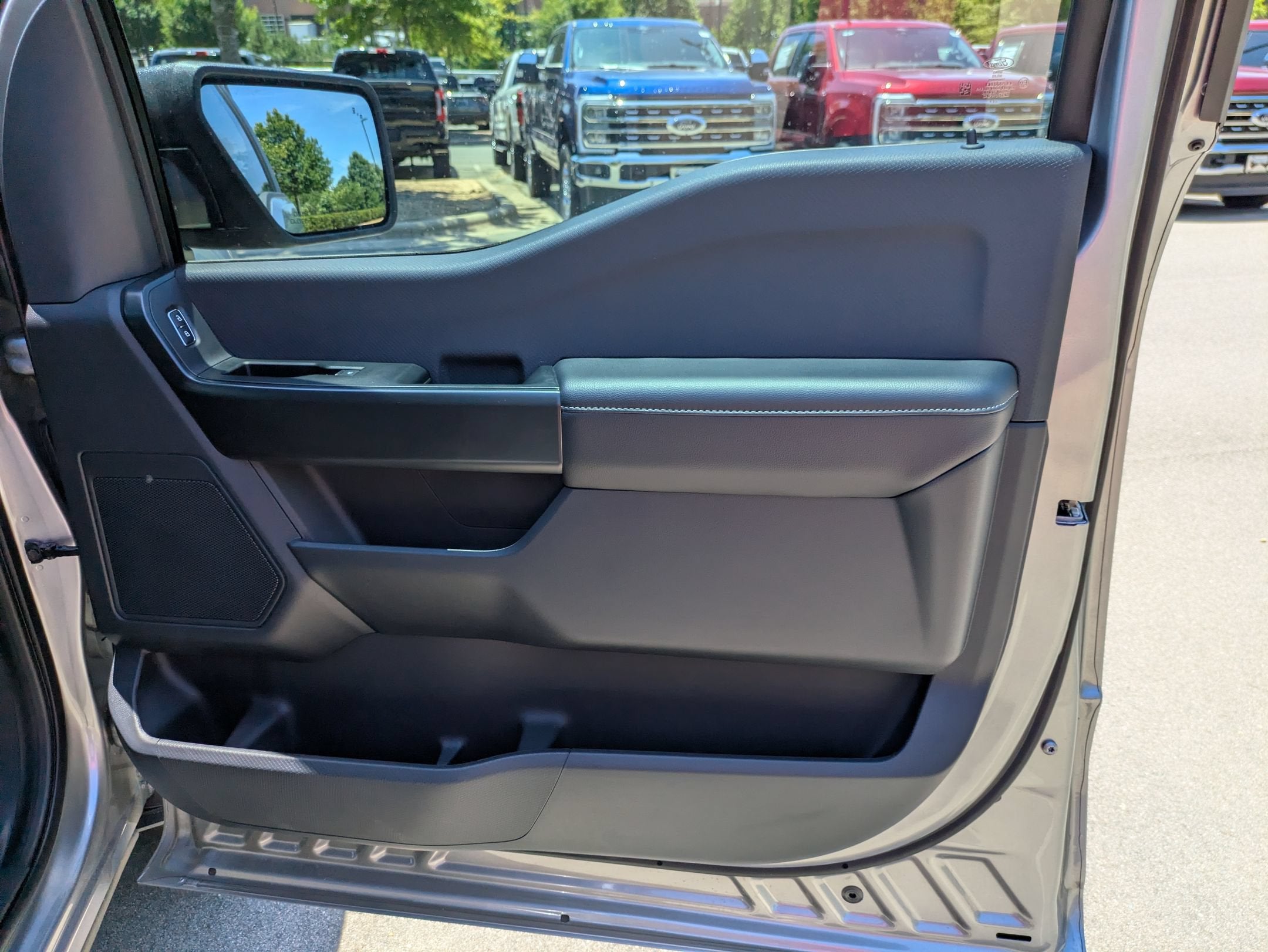 2026 Ford F-150 STX - Crossroads Courtesy Demo