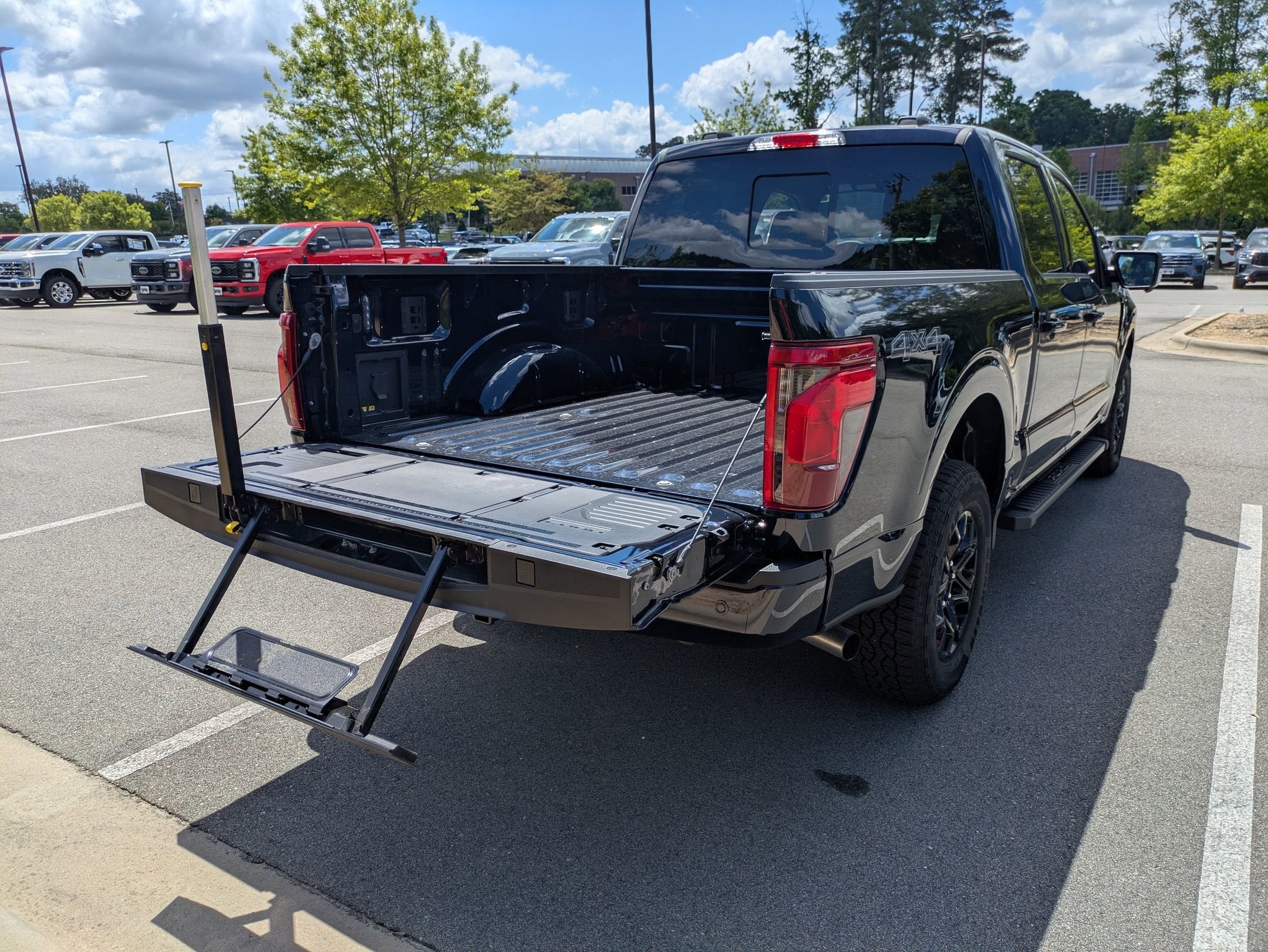 2026 Ford F-150 XLT - Crossroads Courtesy Demo