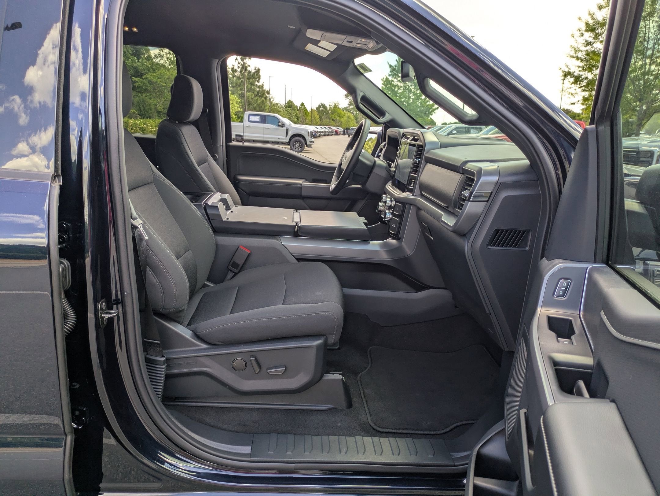2026 Ford F-150 XLT - Crossroads Courtesy Demo
