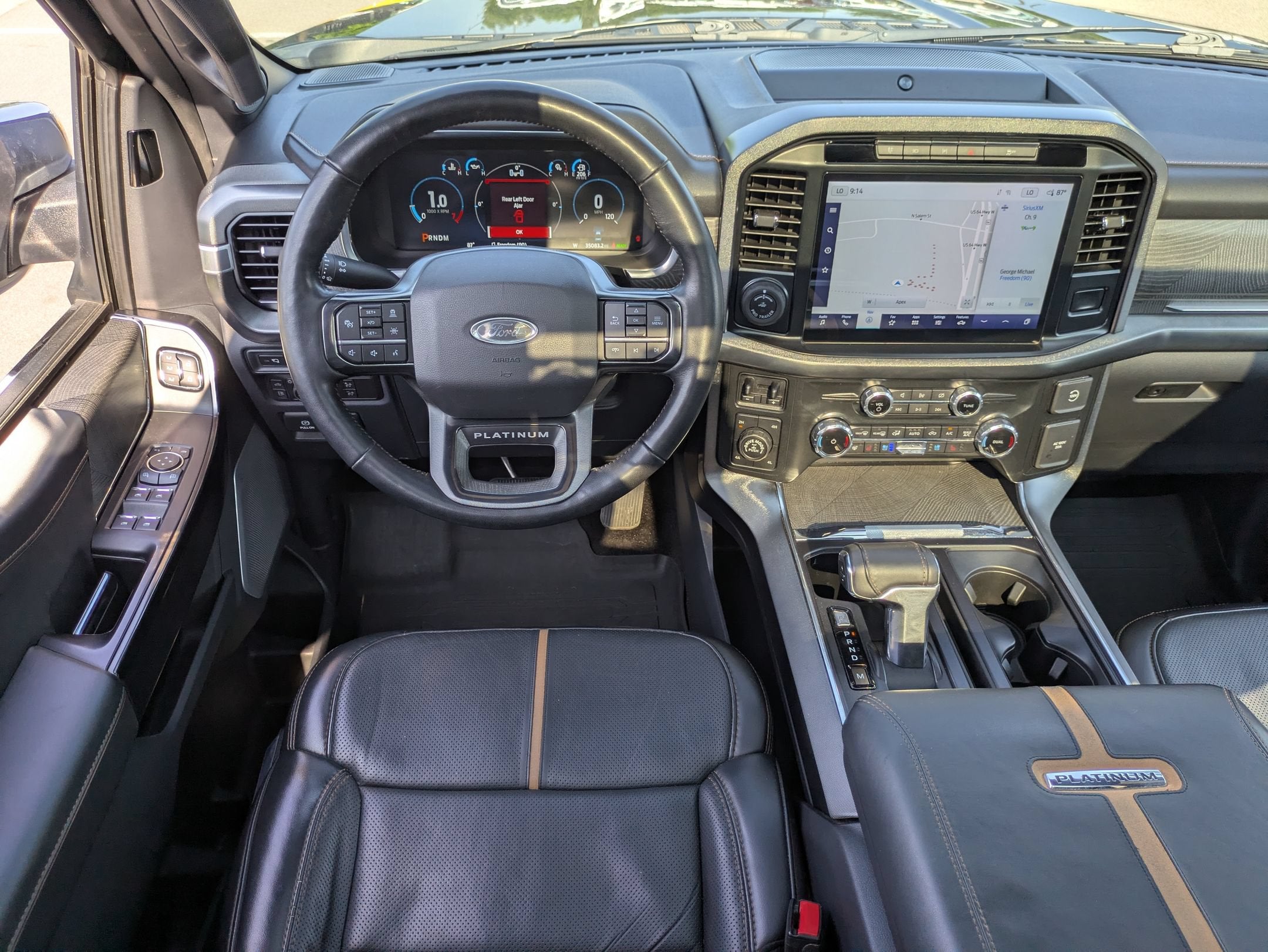 2022 Ford F-150 Platinum