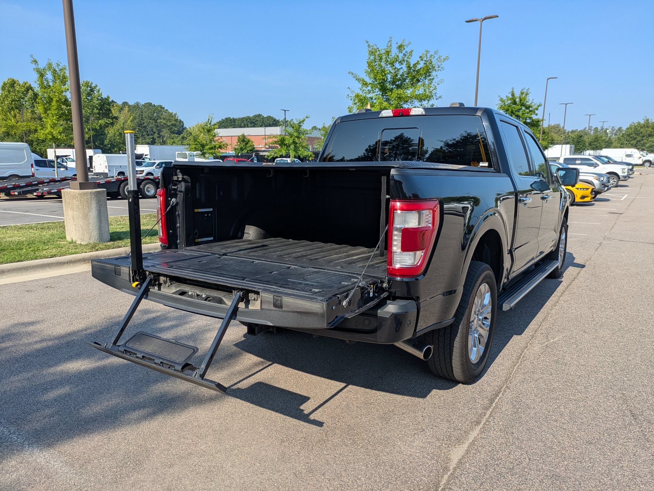2022 Ford F-150 Platinum